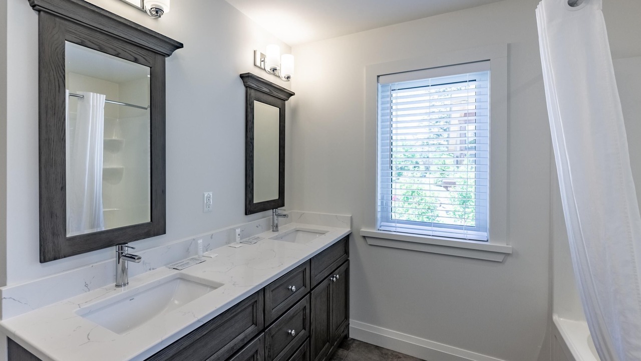 Photo of Bathroom in Muskoka Lakes