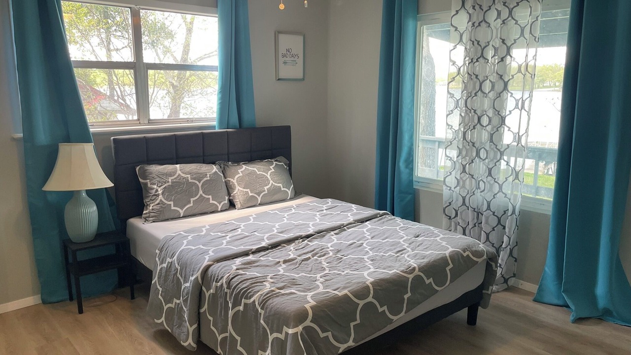 Photo of Bedroom in Mexia