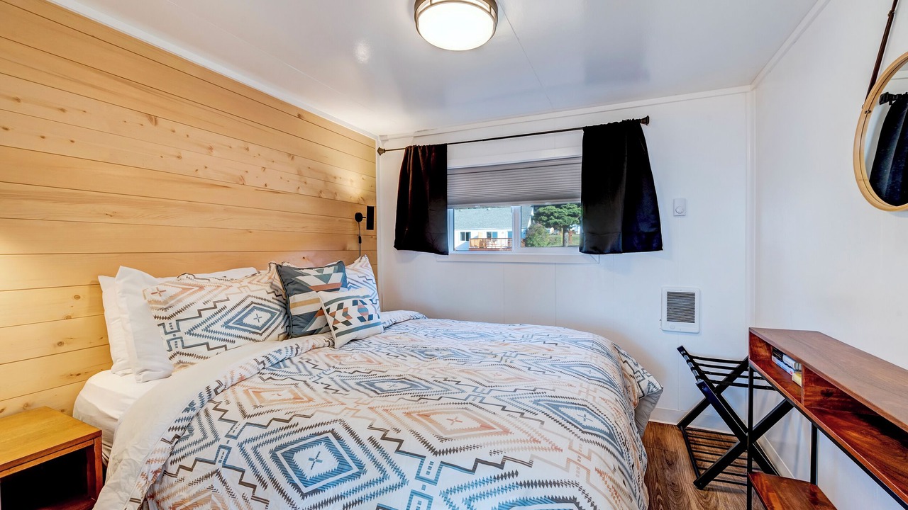 Photo of Bedroom in Yachats