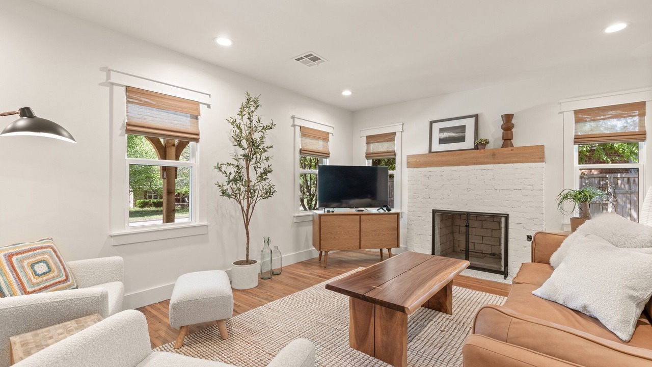 Photo of Livingroom in Tulsa