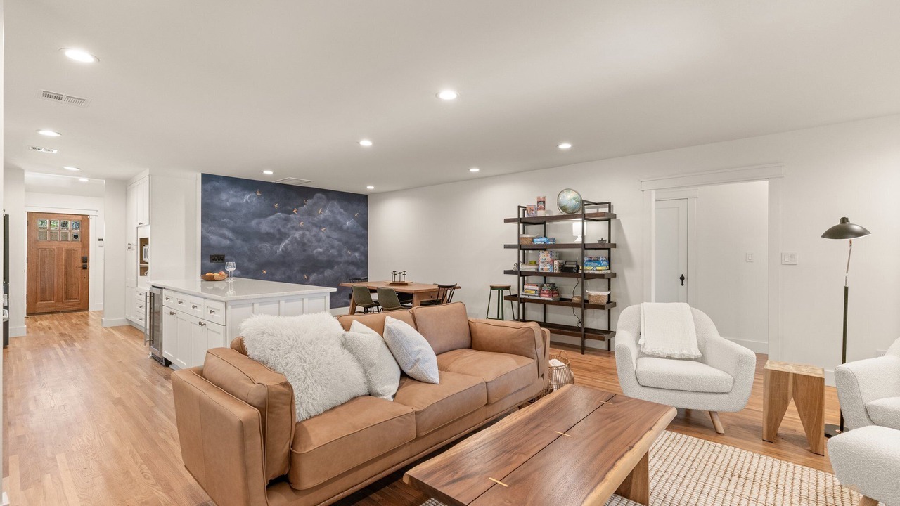 Photo of Livingroom in Tulsa