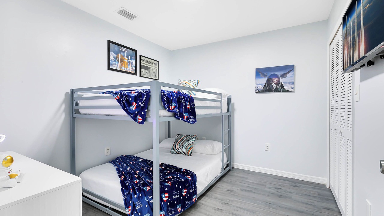 Photo of Bedroom in Titusville