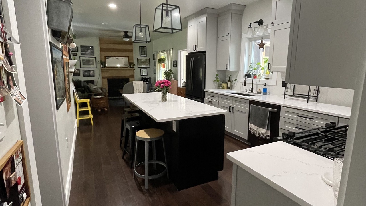 Photo of Kitchen in Round Lake