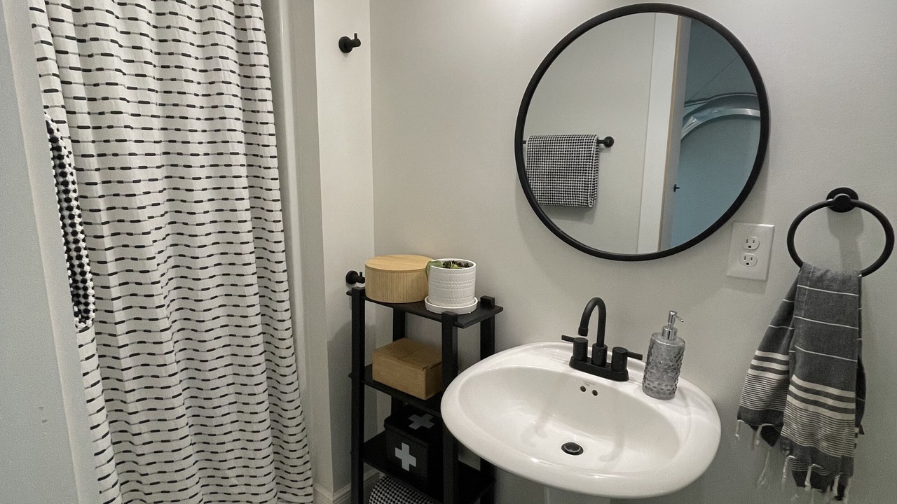 Photo of Bathroom in Round Lake