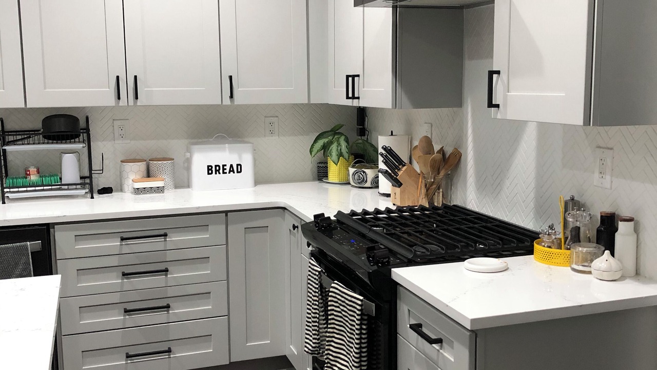 Photo of Kitchen in Round Lake