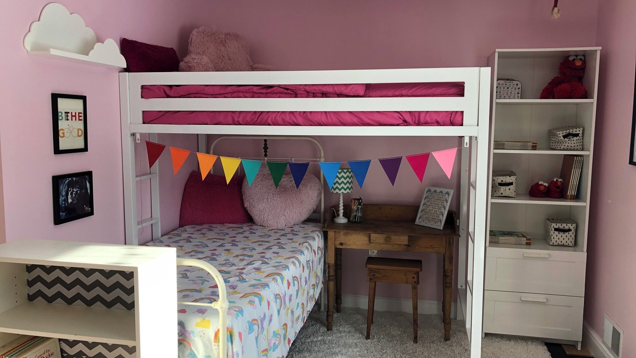 Photo of Bedroom in Round Lake