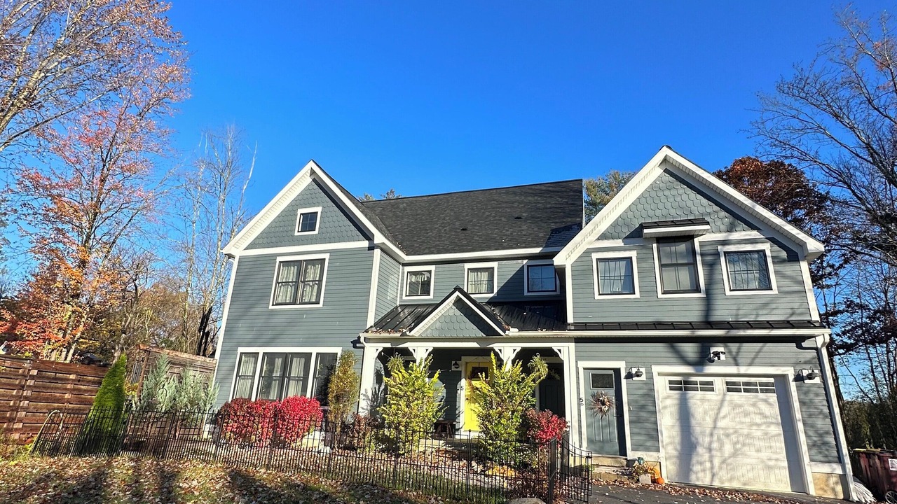 Photo of Outdoor in Round Lake