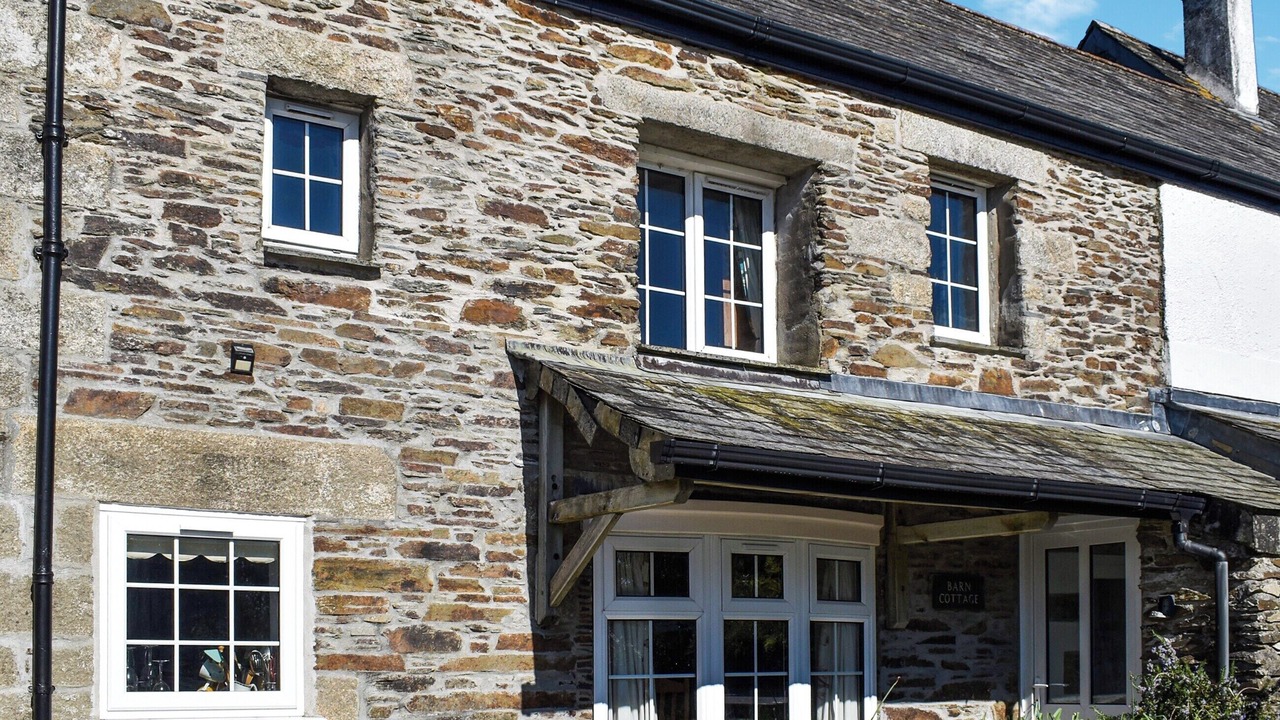 Photo of Others in Fivelanes