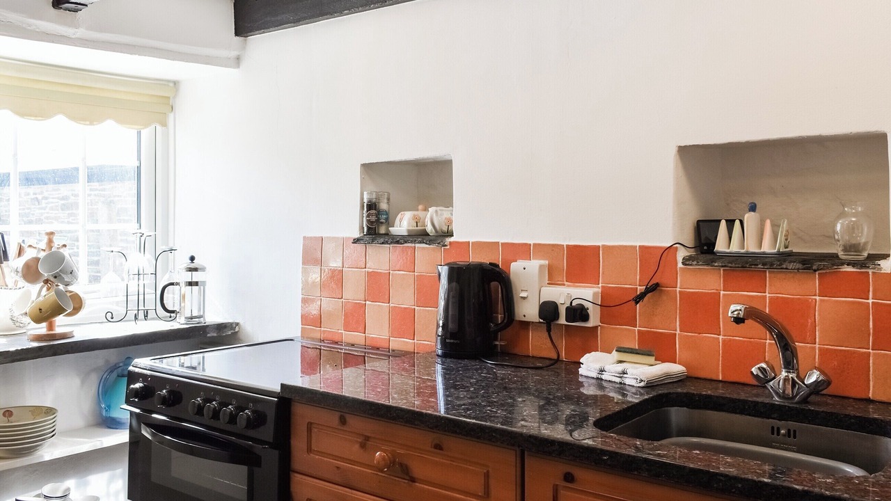 Photo of Others in Fivelanes