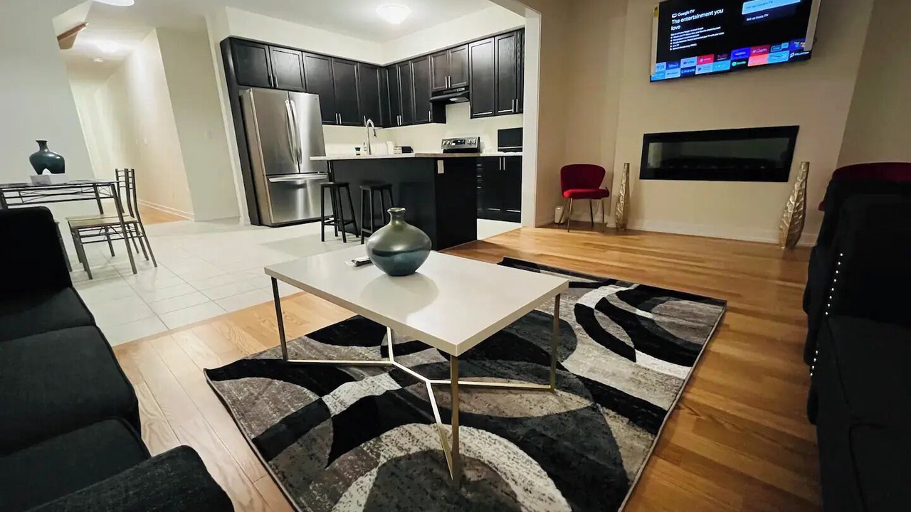 Photo of Livingroom in Brantford