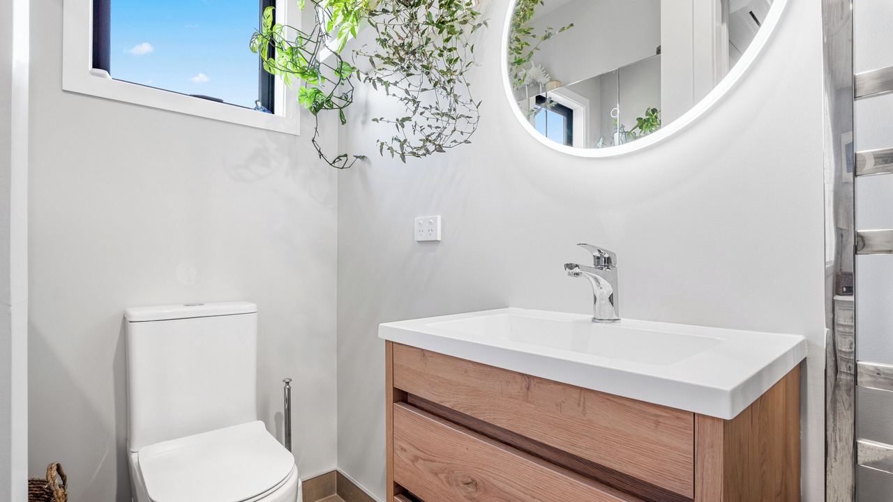 Photo of Bathroom in Long Bay