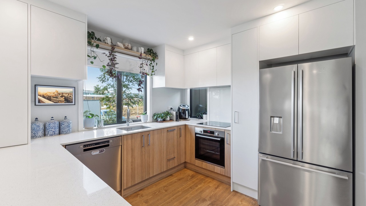 Photo of Kitchen in Long Bay