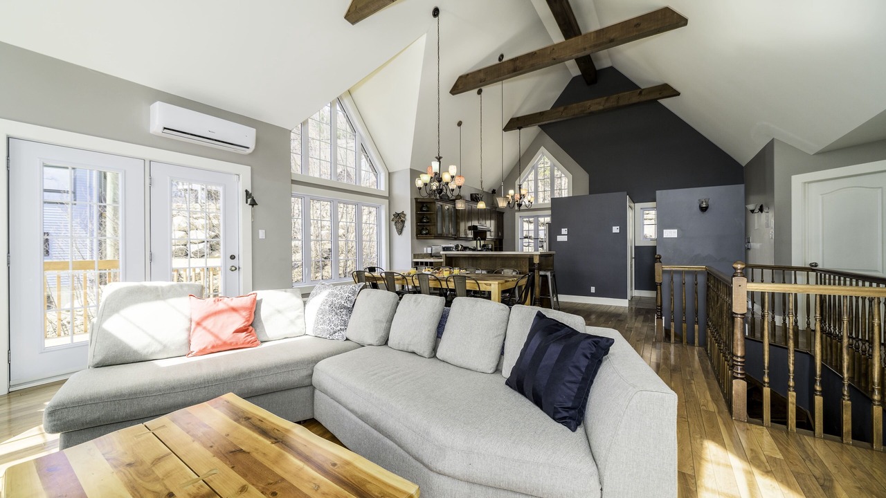 Photo of Livingroom in Stoneham