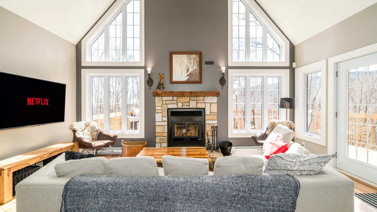 Photo of Livingroom in Stoneham