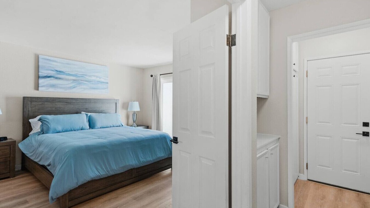Photo of Bedroom in Escondido