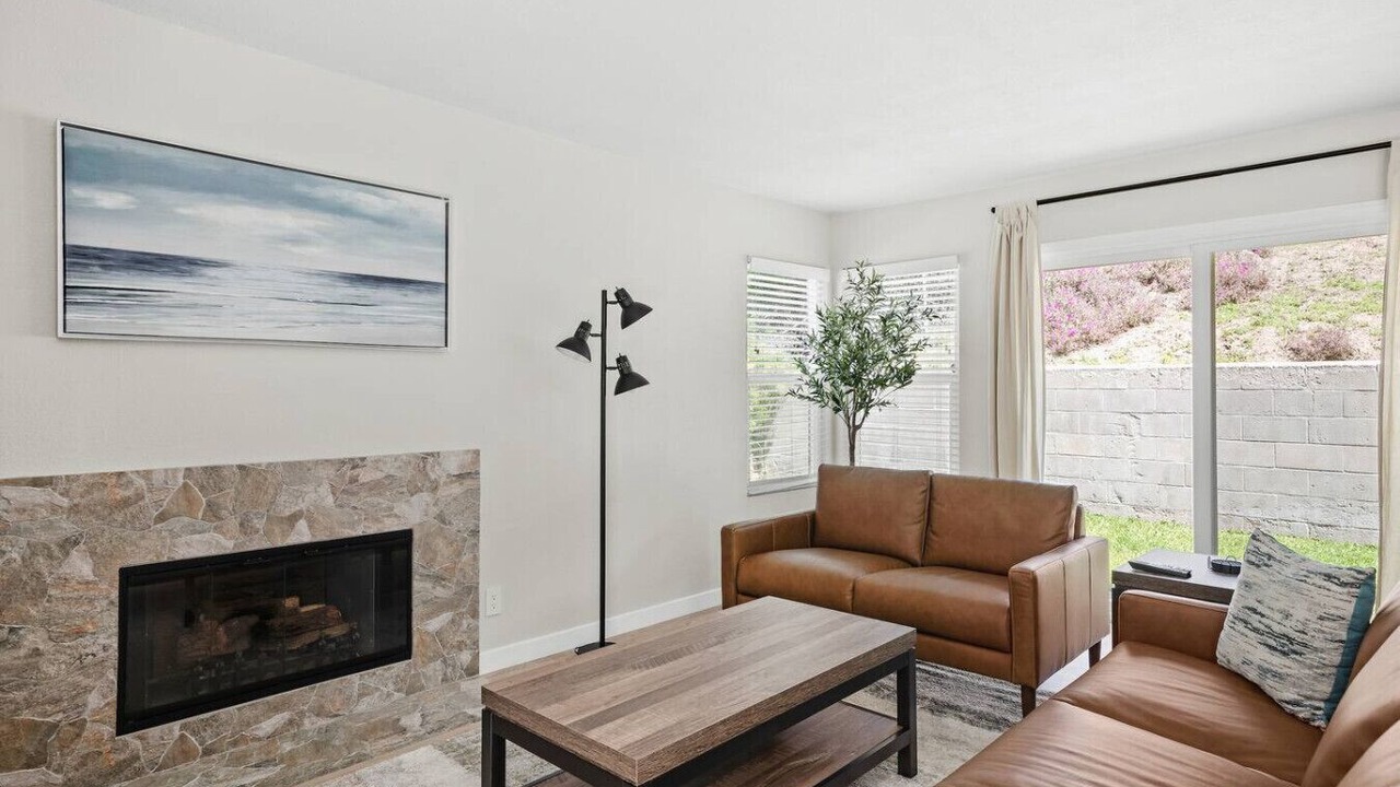 Photo of Livingroom in Escondido