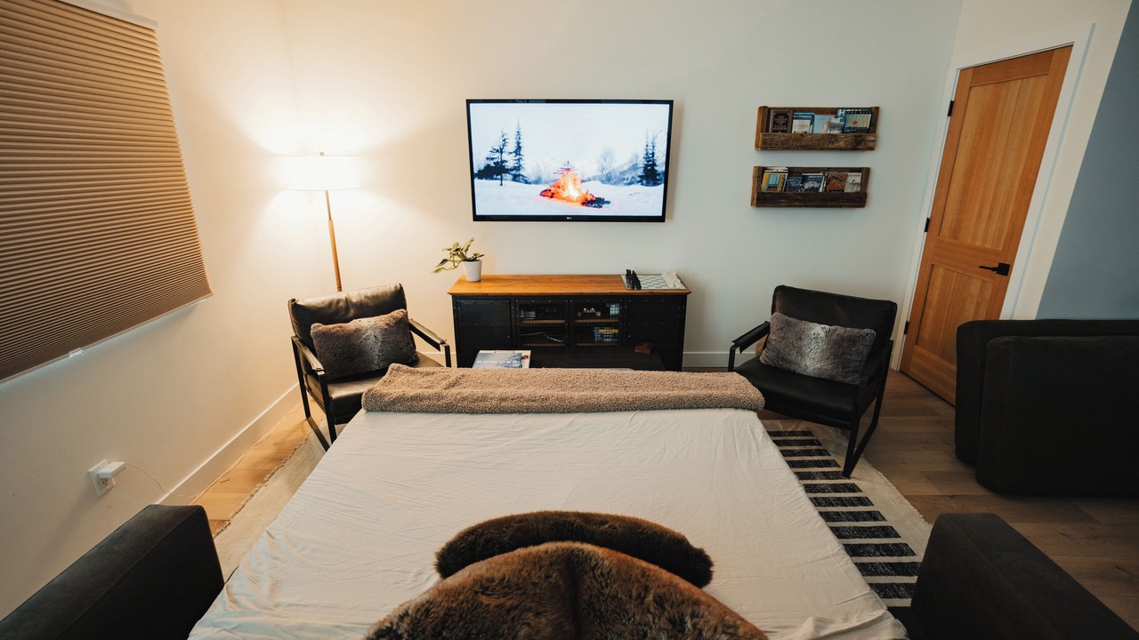 Photo of Bedroom in Snoqualmie Pass