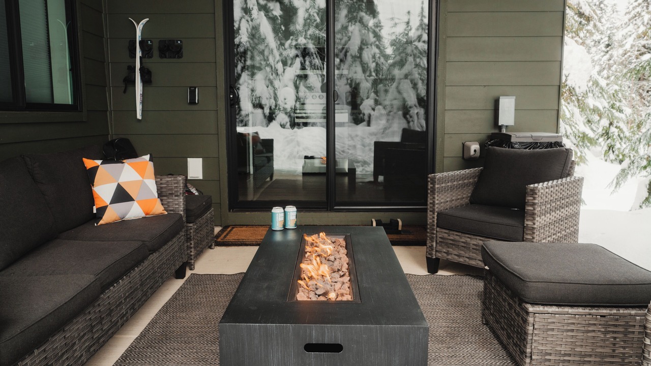 Photo of Patio Balcony in Snoqualmie Pass