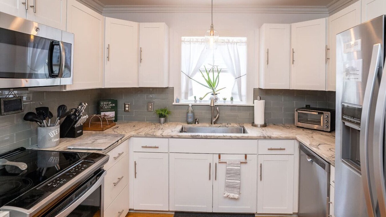 Photo of Kitchen in Northwest Quadrant