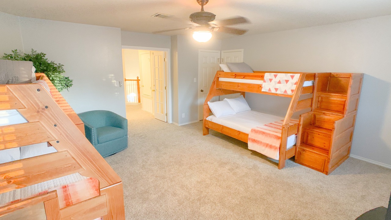 Photo of Bedroom in Helotes