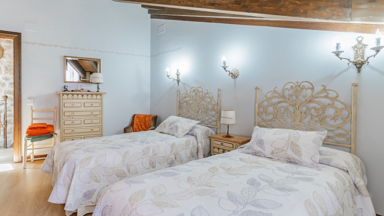 Photo of Bedroom in Moral de Hornuez