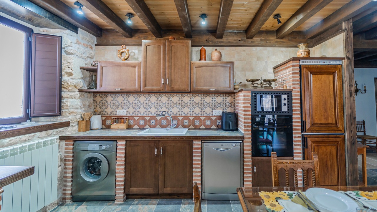 Photo of Kitchen in Moral de Hornuez