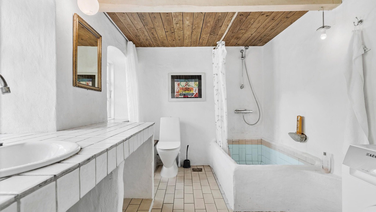 Photo of Bathroom in Pedersker