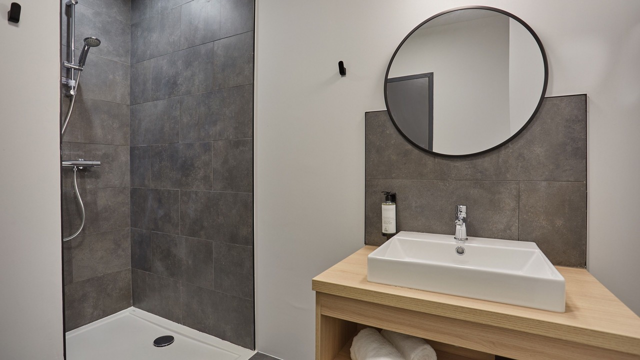 Photo of Bathroom in Quartier Administrations