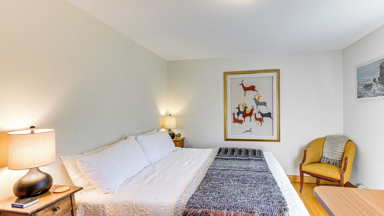 Photo of Bedroom in South Addison