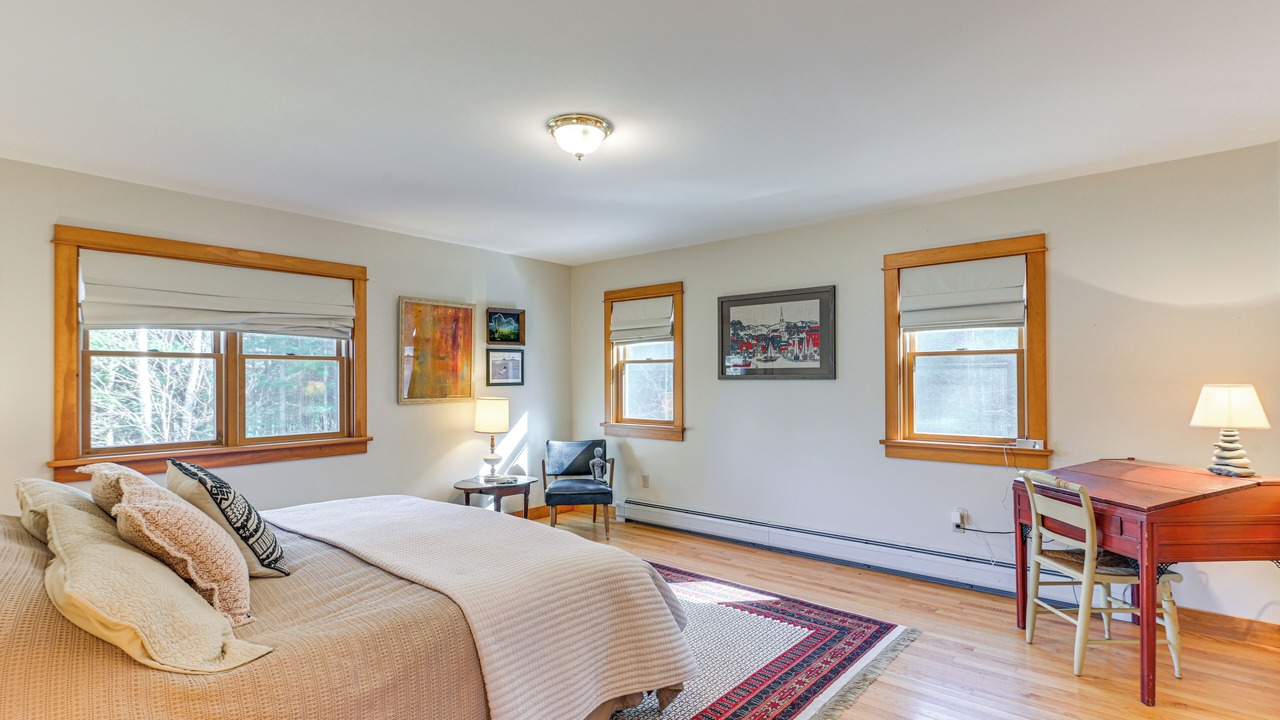 Photo of Bedroom in South Addison