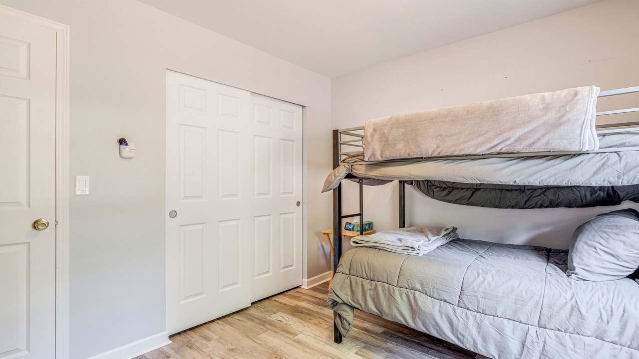 Photo of Bedroom in Silverdale