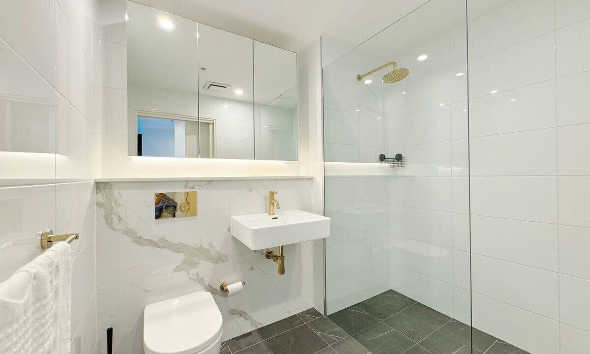 Photo of Bathroom in Wentworth Point