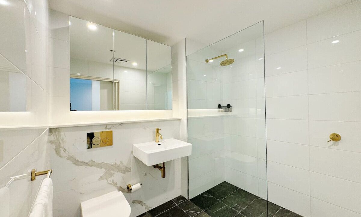 Photo of Bathroom in Wentworth Point