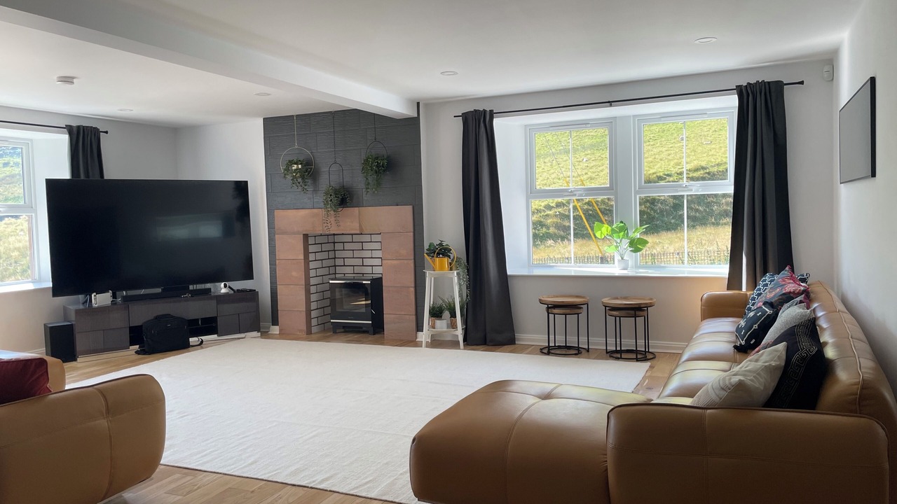 Photo of Livingroom in Thornhill