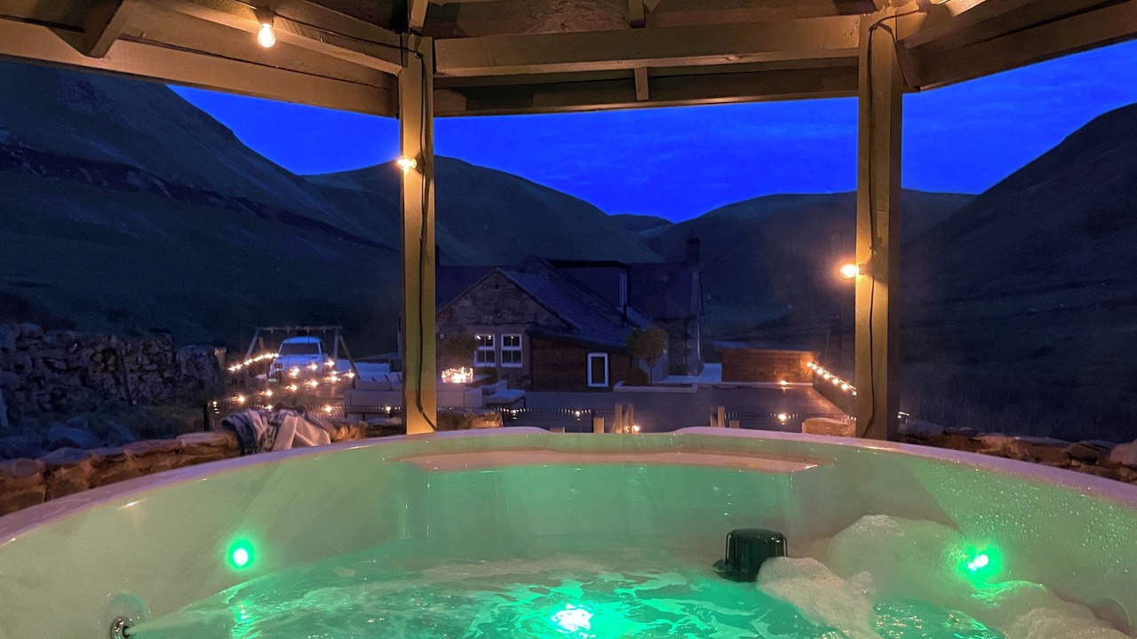 Photo of Outdoor in Thornhill