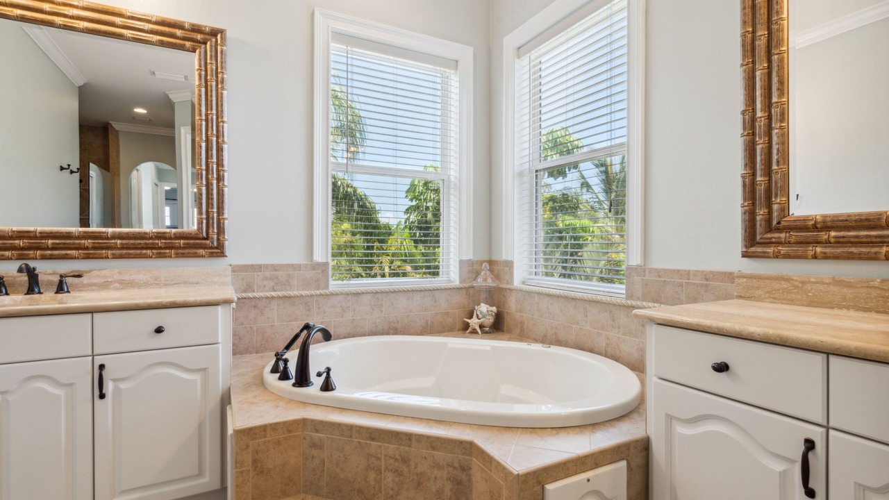 Photo of Bathroom in Bay Isle