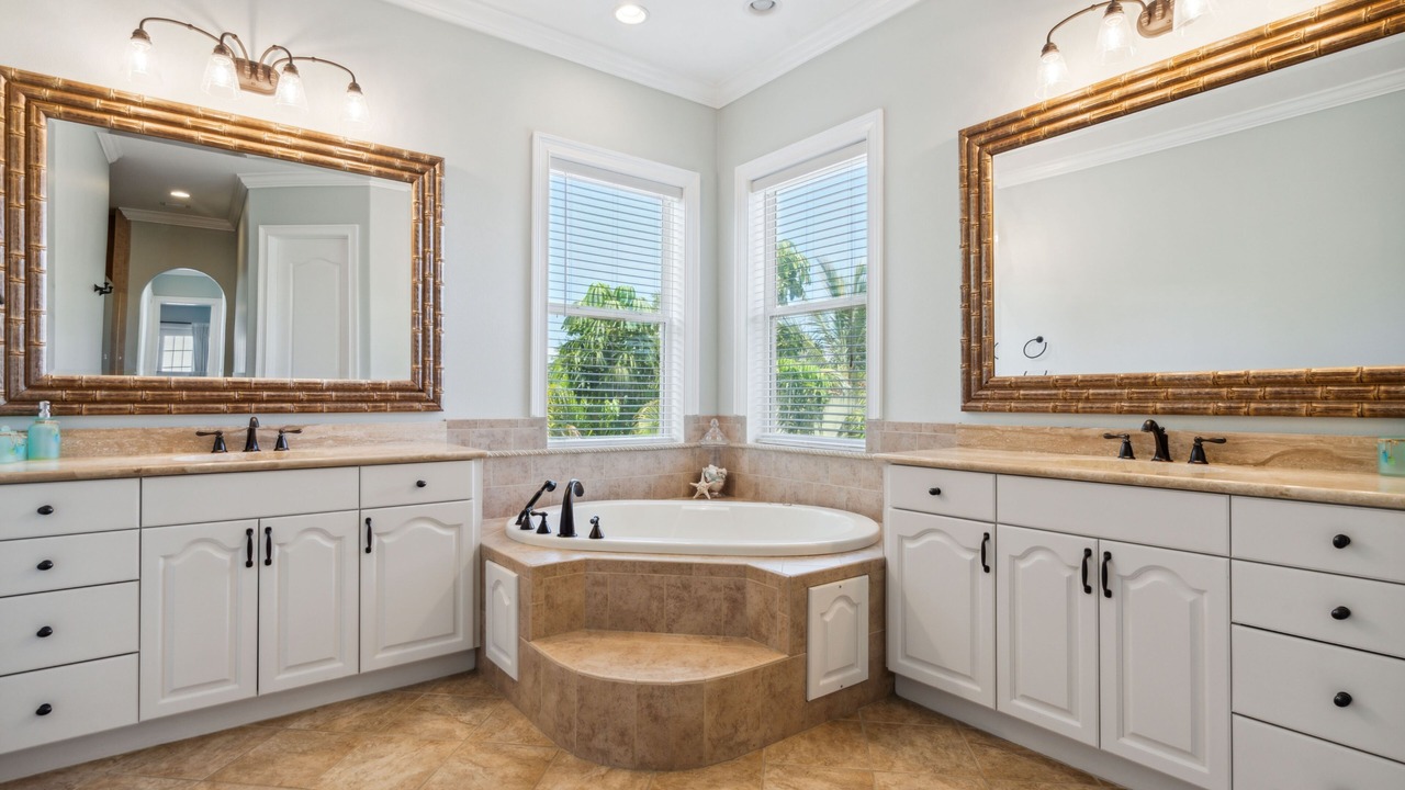 Photo of Bathroom in Bay Isle