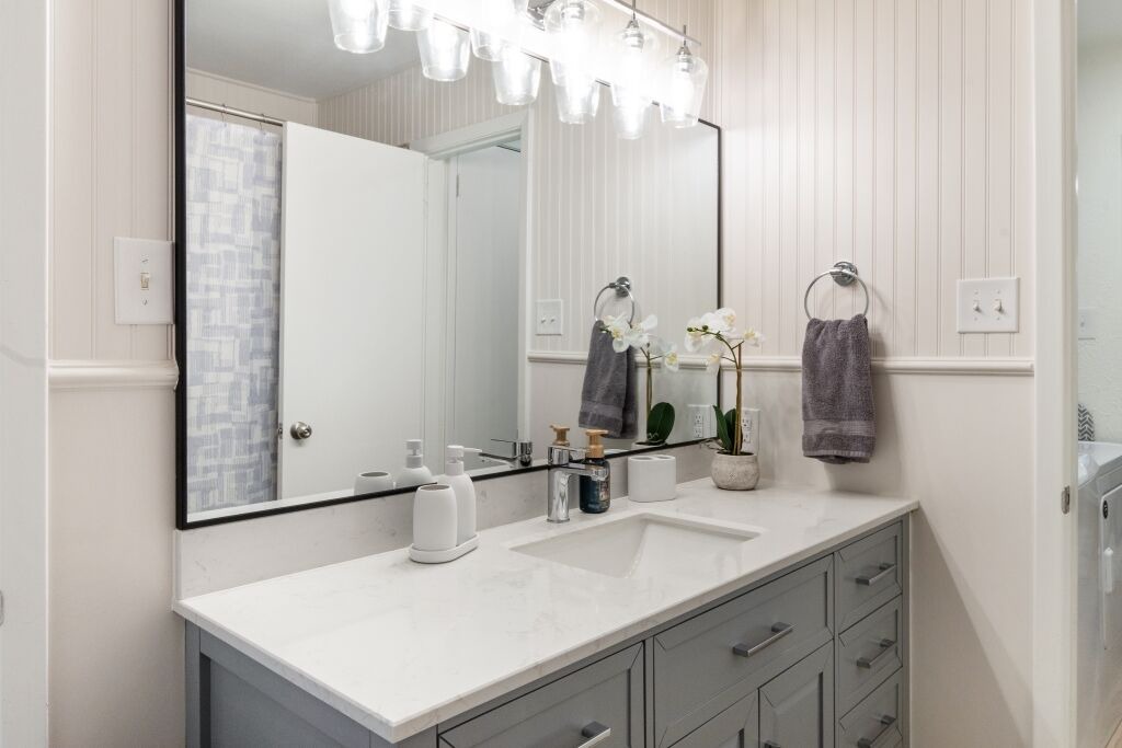 Photo of Bathroom in Gun Barrel City