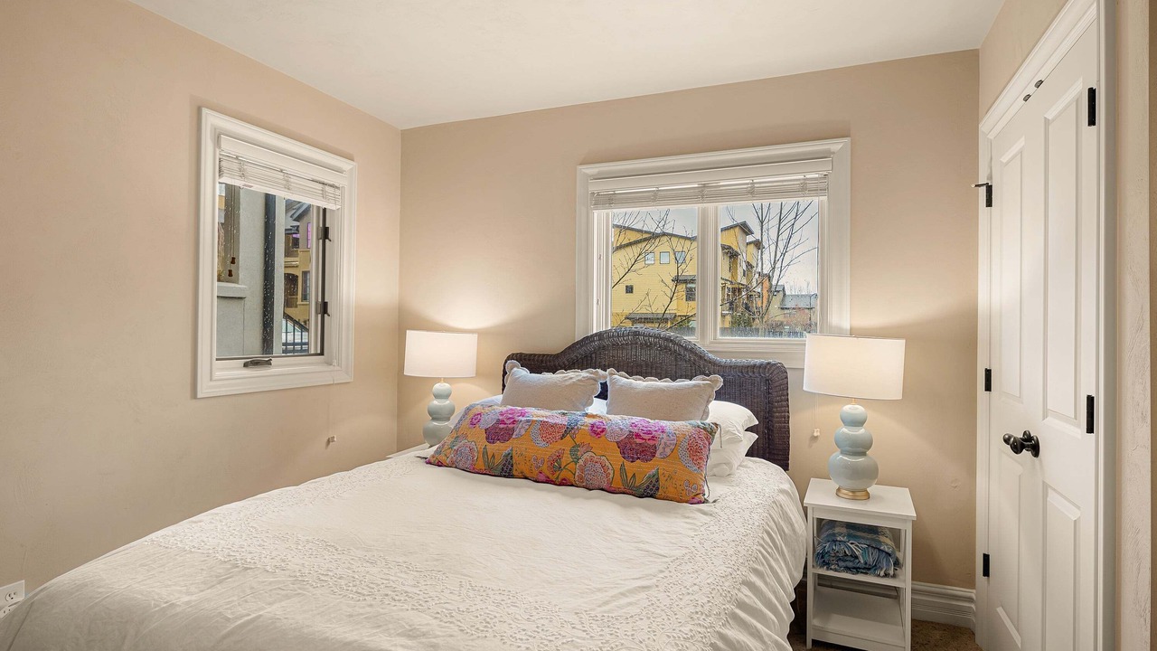 Photo of Bedroom in Eugene