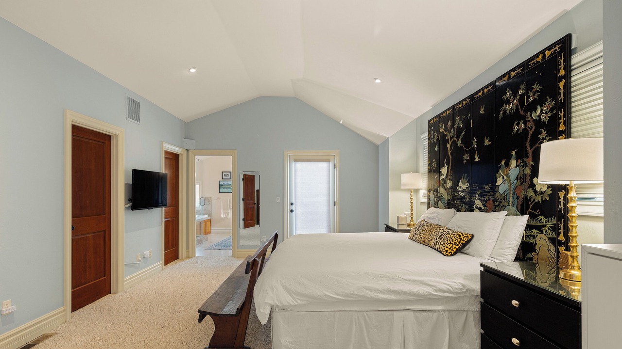 Photo of Bedroom in Eugene
