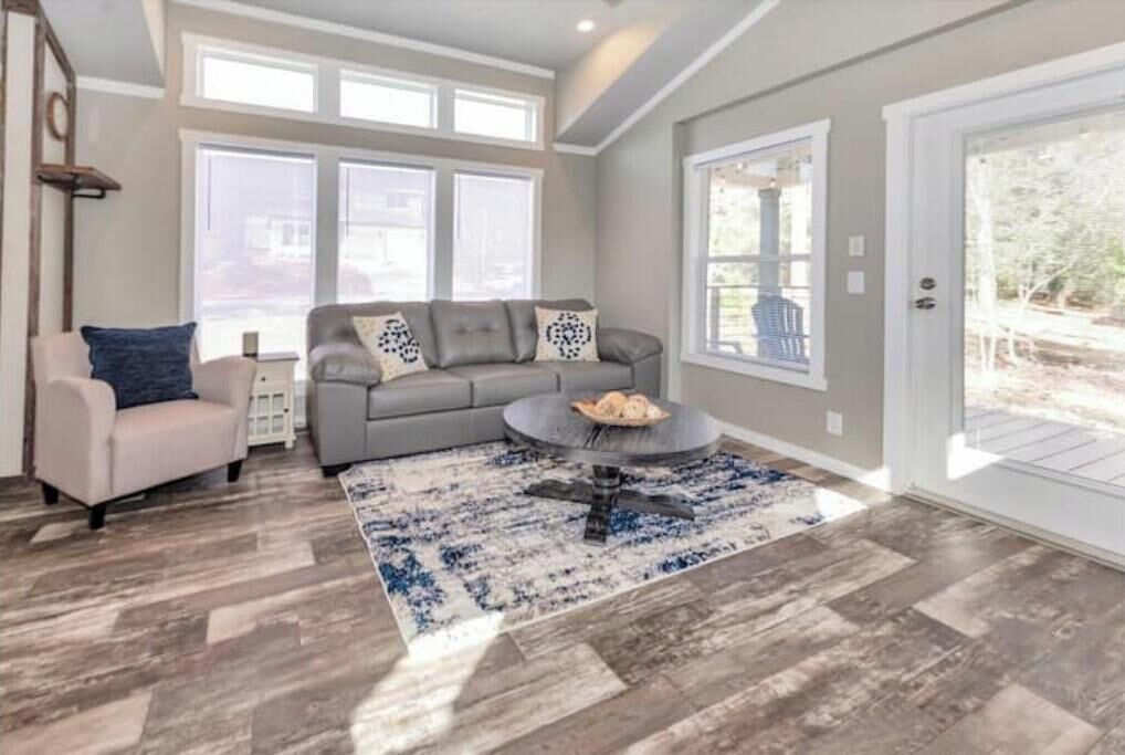 Photo of Livingroom in Montgomery