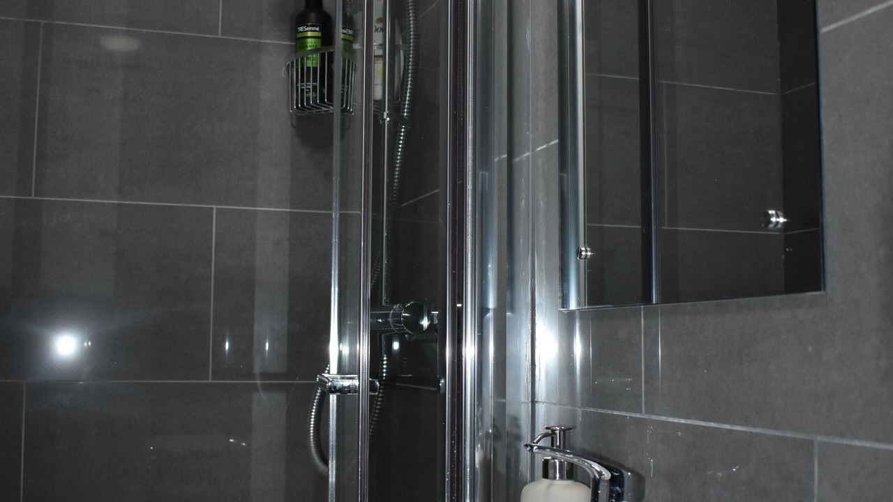 Photo of Bathroom in Canning Town North