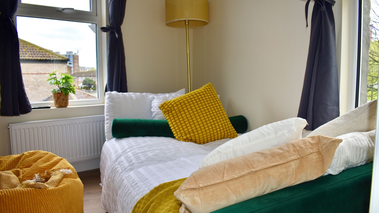 Photo of Bedroom in Canning Town North