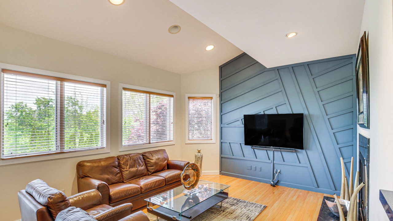 Photo of Bedroom in Glencoe