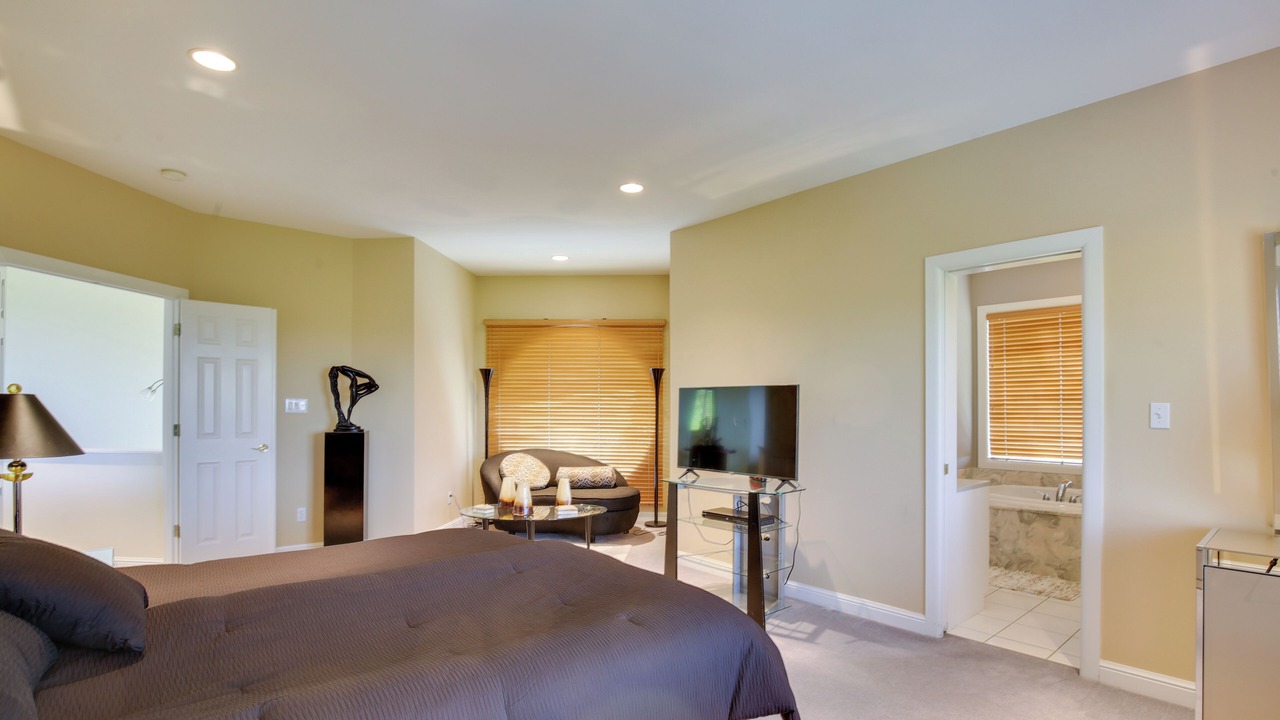 Photo of Bedroom in Glencoe