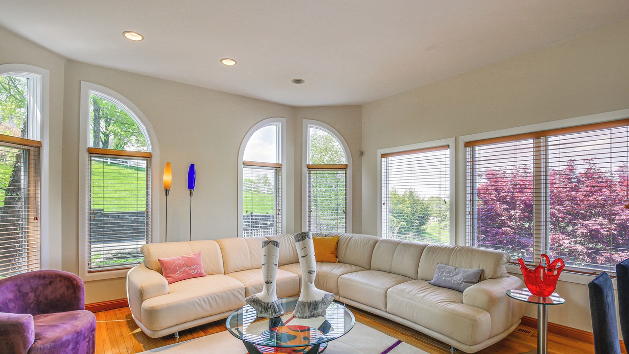 Photo of Livingroom in Glencoe
