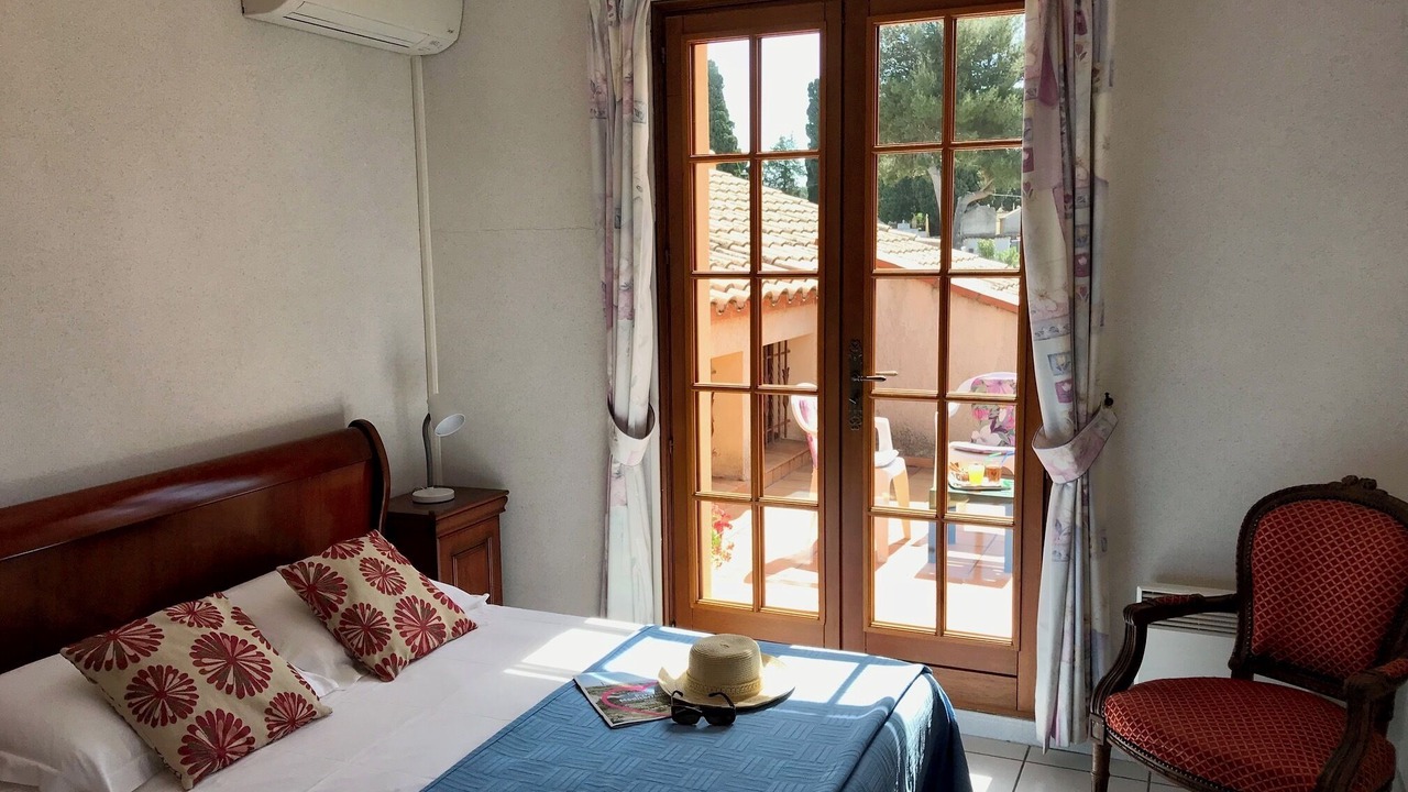 Photo of Bedroom in Laroque-des-Alberes