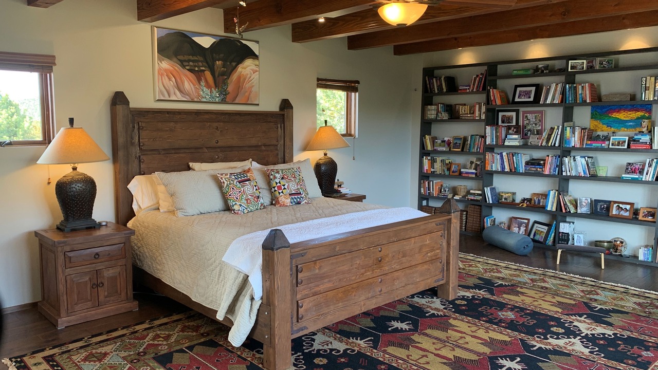 Photo of Bedroom in Canoncito