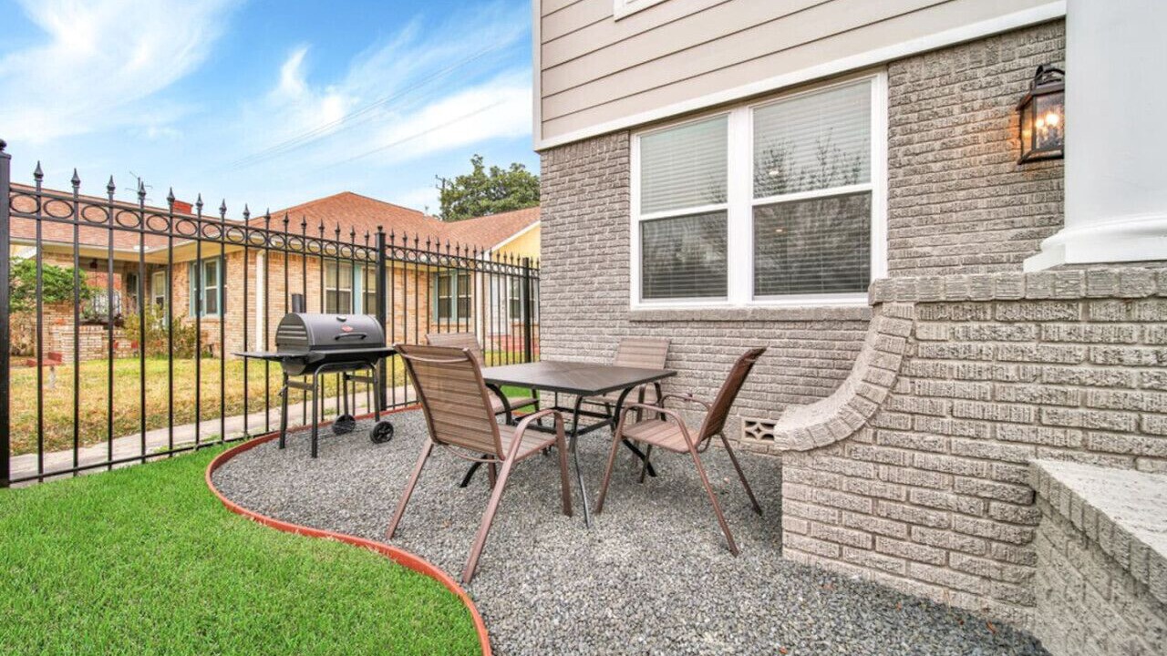 Photo of Outdoor in South Central Houston