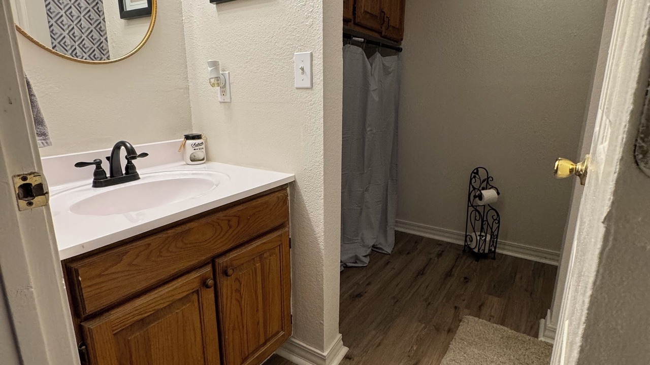 Photo of Bathroom in Hardy